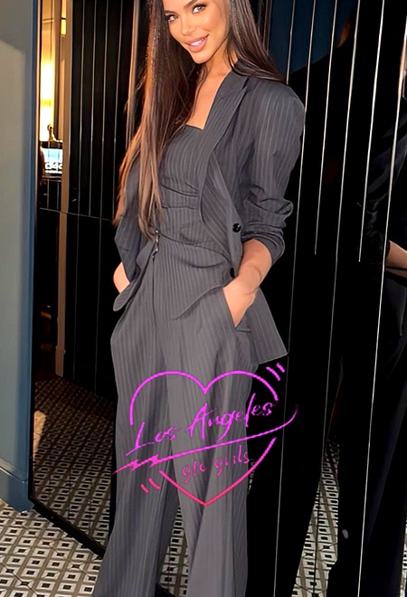high class escorts Los Angeles, Luxury escort in Los Angeles, Los Angeles high class escort, Los Angeles vip escort, brunette companions in Los Angeles, vip Los Angeles escorts, party escorts Los Angeles
