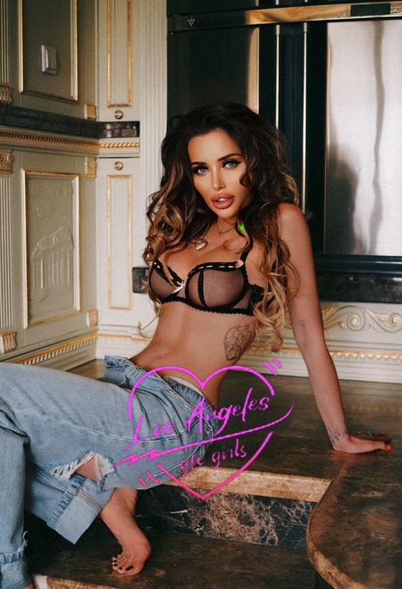 Los Angeles Social Escorts, Los Angeles vip escorts, young escorts Los Angeles, brunette escorts in Los Angeles, Los Angeles vip escorts, premium Los Angeles escort, high class escorts Los Angeles, Choose the Los Angeles escort